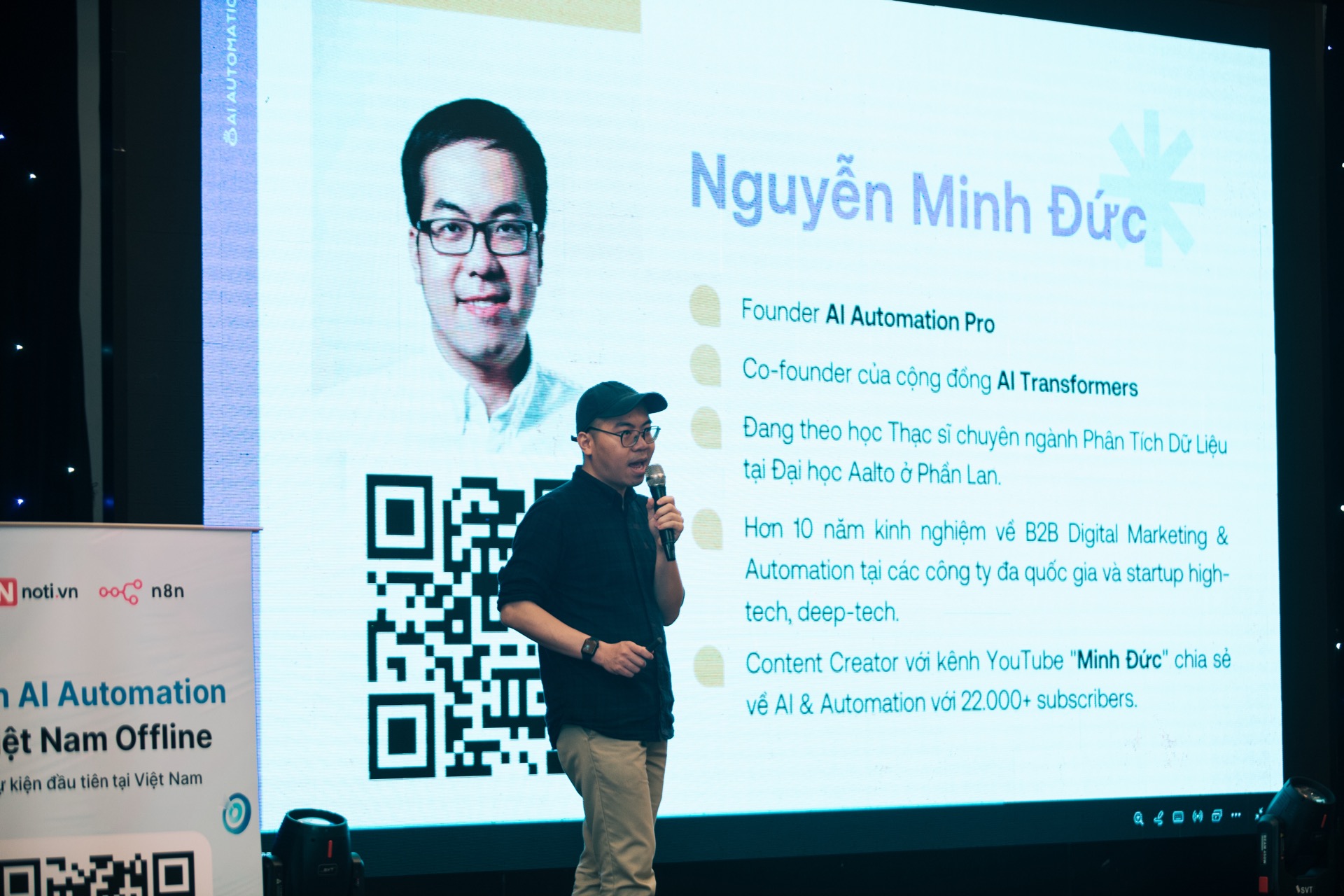 Daniel Nguyen presenting AI insights